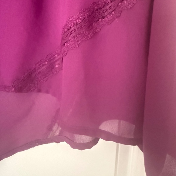 Guess Sheer Blouse! - Picture 2 of 5